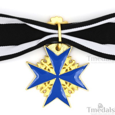 WWI German Pour le Mérite Blue Max Medal with Oak Leaves – Replica