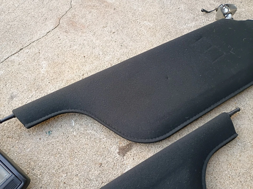 Cadillac Deville 1989-1993 parasoles y mapa claro tela negra Foto 4 de 4