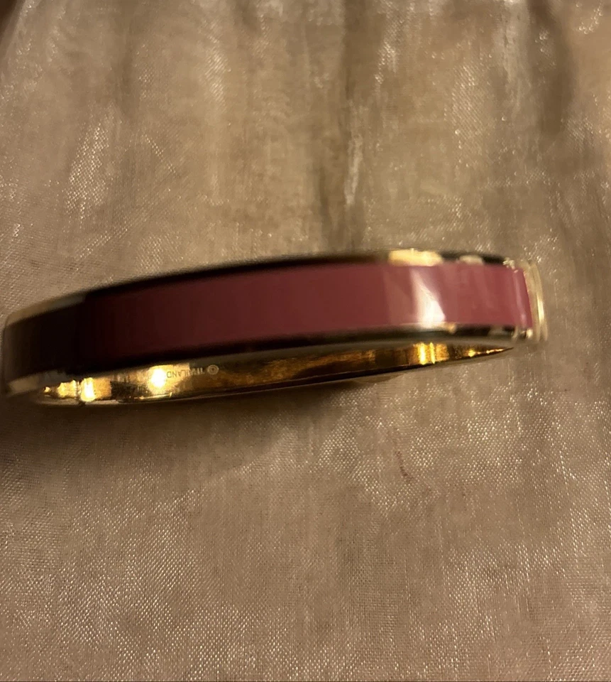 Brazalete Brazalete Mujer Tono Dorado Coach Bisagras, Esmalte Rosa Foto 3 de 3