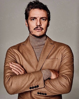 Pedro Pascal 8x10 Photo WM