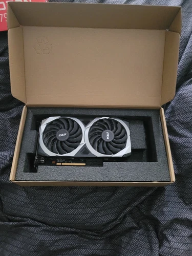 RX 6600 XT 8GB AMD !NOT A 7900 XT!