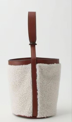 YVES SALOMON Off-White Fur Mini Bucket Bag 2024AW Collection