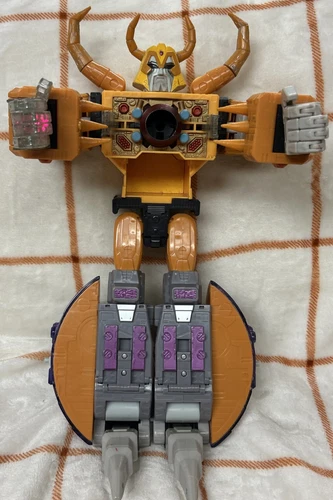 Hasbro Unicron 2003 Transformers Armada Supreme Class Action Figure Incomplete
