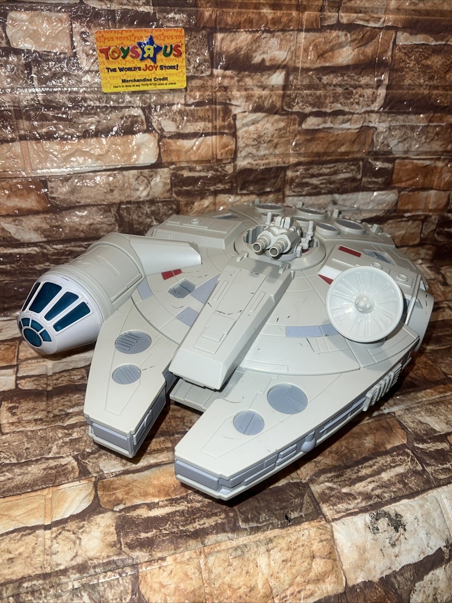 ミレニアムファルコン　ディズニーストア　スターウォーズ The Disney Store LONDON Star Wars Toy Millennium Falcon W/ Sounds