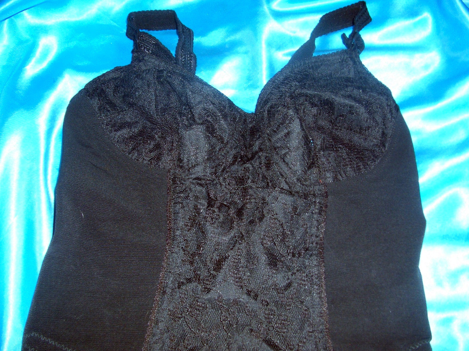 Soutien-gorge Triumph Elasti Cross Nature - Taille 36B, Couleur Beige - Neuf Avec étiquettes