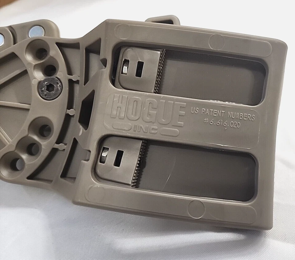 Preowned Hogue Powerspeed Universal Speed Holster for Glock 19 w/ Suppressor RH - Image 4 of 4