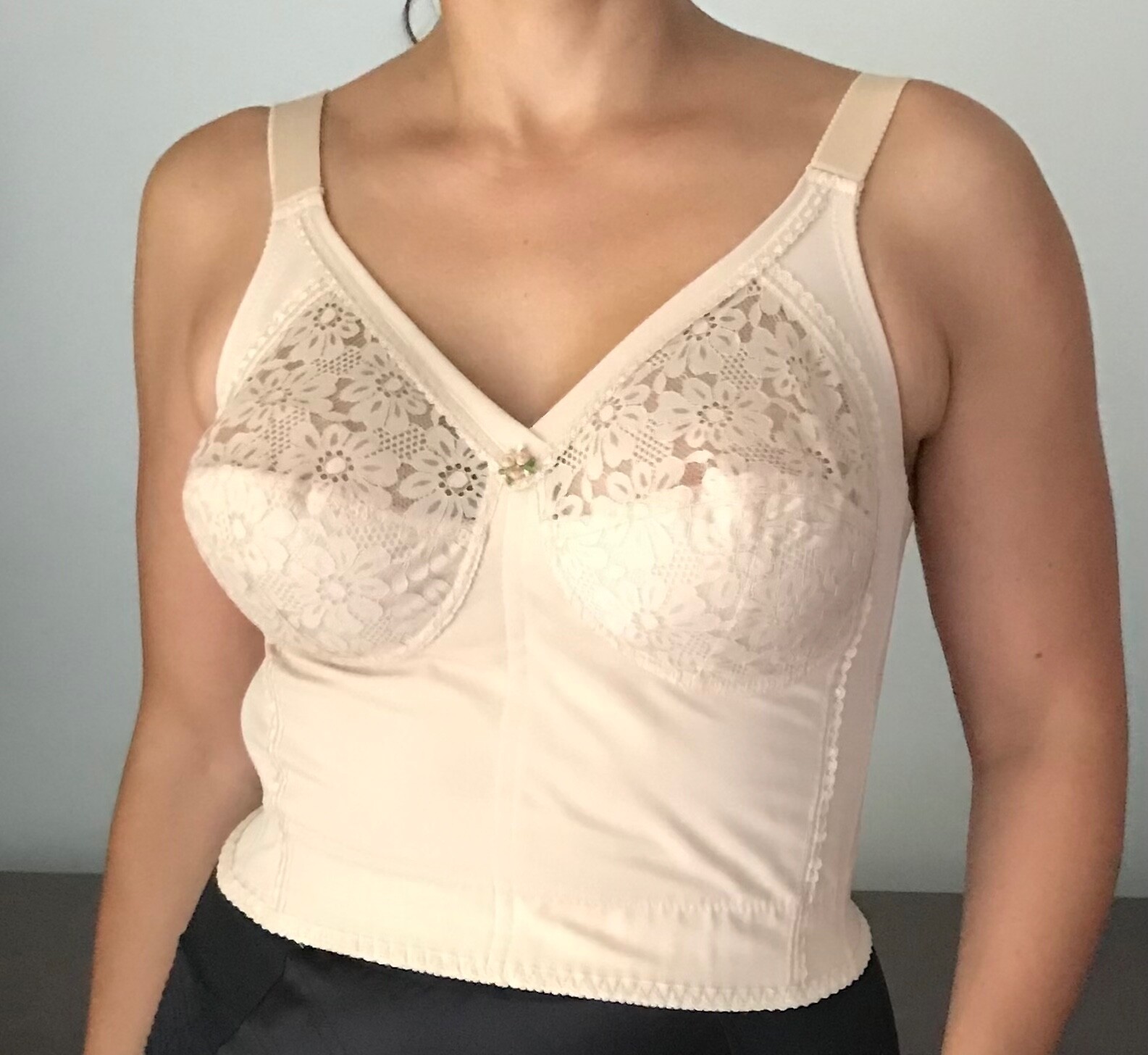 Picture 4 of 18