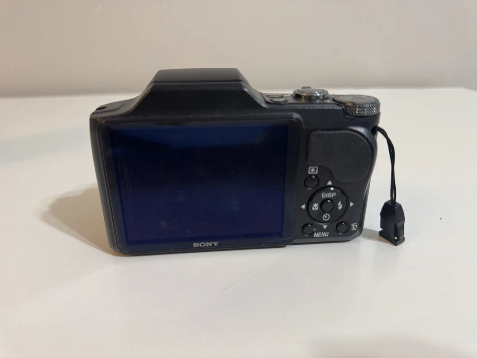 Cámara digital compacta Sony Cyber-shot DSC-H20 10,1 MP, cargador y batería y tarjeta Foto 2 de 3