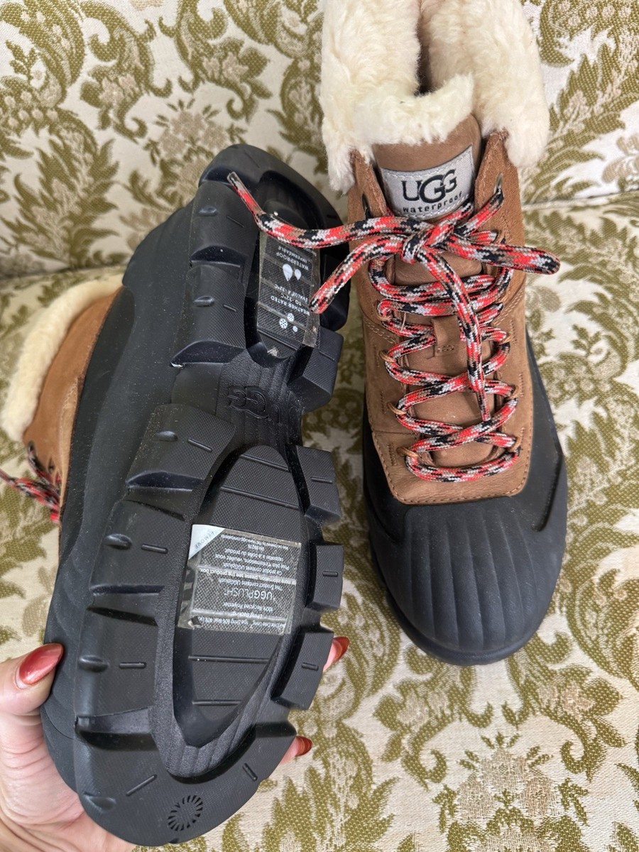 UGG women