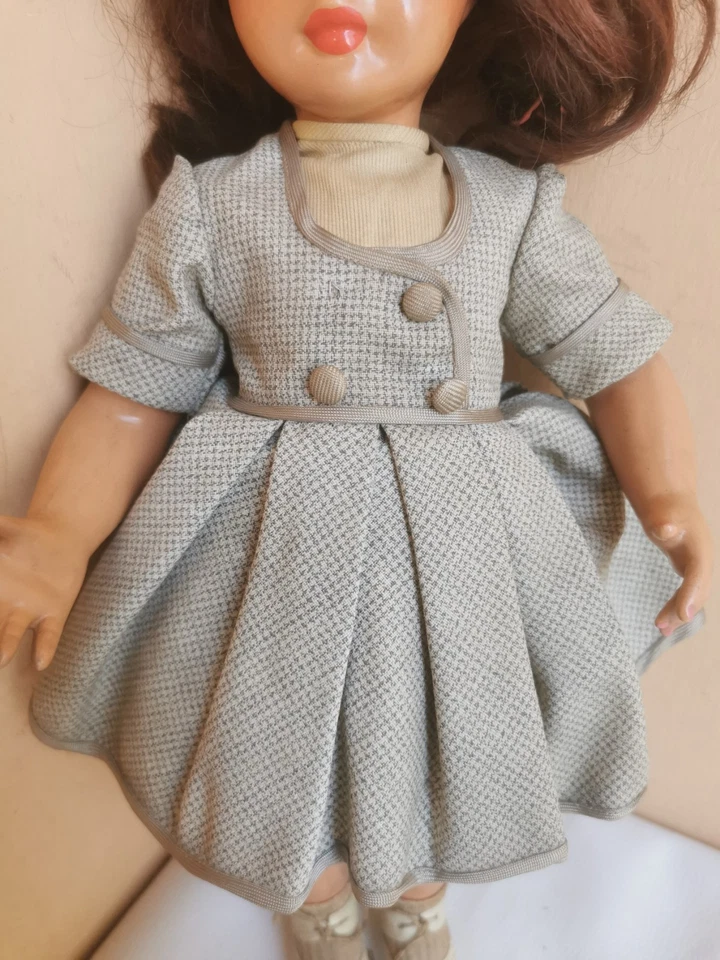 Bonomi bambola doll cm 43 occhi flirty vestito originale - Immagine 3 di 4