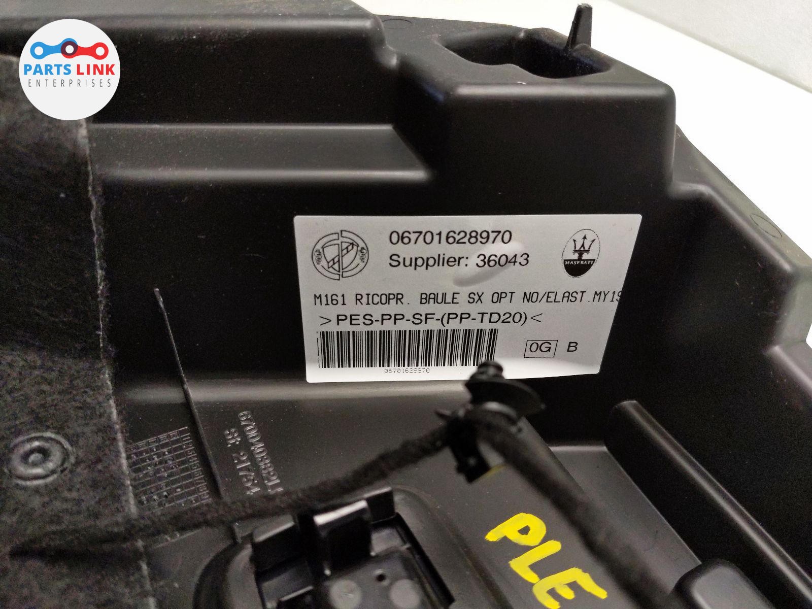 Maserati Levante 2017-2020 rear/left Quarter panel trim
