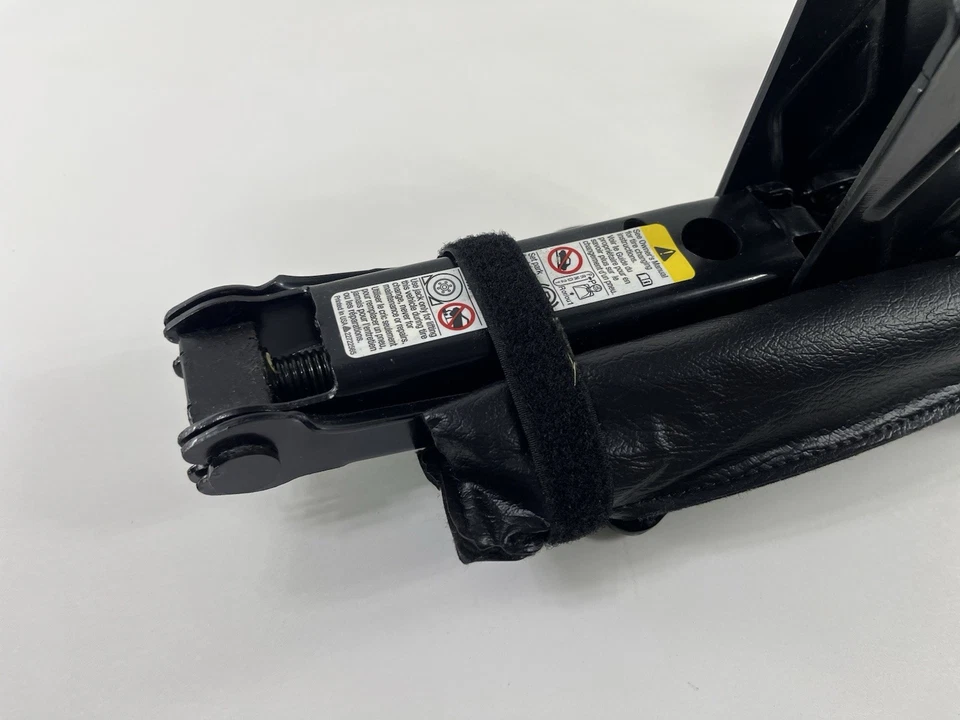 Kit de herramientas de gato de neumático de repuesto Acadia Outlook Enclave Traverse 2009-2017 22722566 OEM Foto 4 de 4