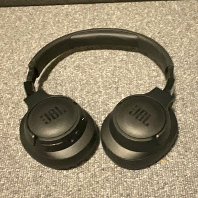 JBL Tune 510BT On-Ear Kopfhörer mit Bügel, Bluetooth, Mikrofon, Schwarz