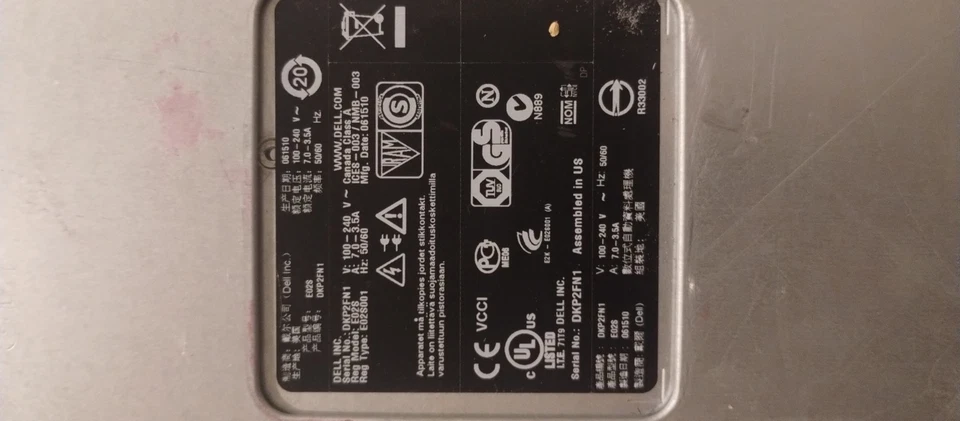 Dell POWEREDGE R710 Server 2x Intel Xeon 18GB RAM 4x Hard Drives 8 Slots/??????? - Image 3 of 4