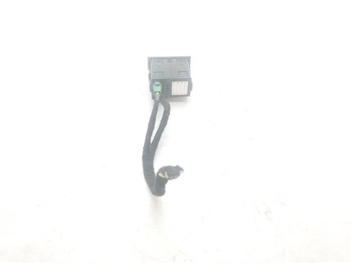 2011 ON MK4 C7 AUDI A6 USB PORT + CABLES - Picture 3 of 8