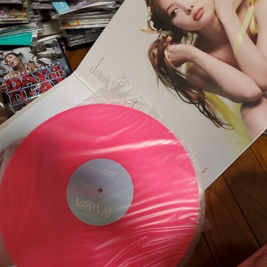 TWICE NAYEON IM NAYEON Pop Pink Vinyl LP Limited to 5,000