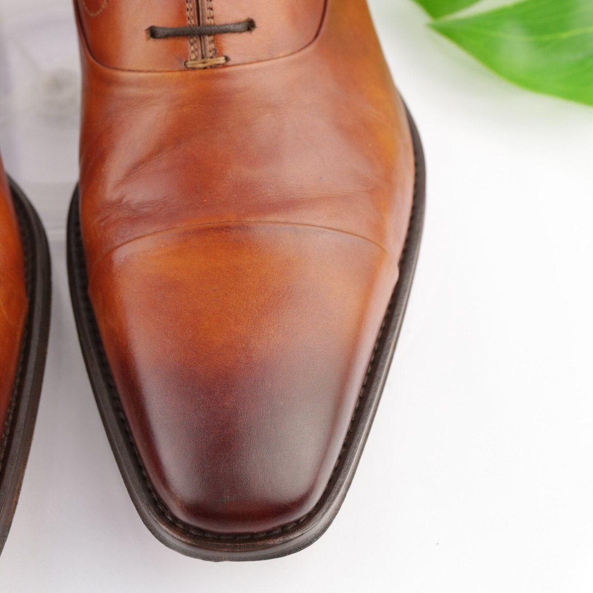 Magnanni Men's Saffron Oxford Size Cap Toe Dress Shoe Tan