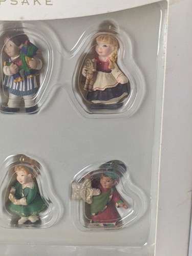 Hallmark Keepsake Ornament Joy to the World miniature 2007 new w/ box wear - Picture 4 of 11