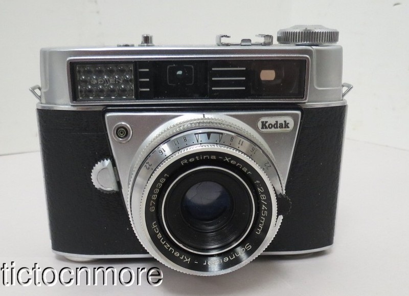 VINTAGE KODAK RETINA AUTOMATIC III CAMERA SCHNEIDER-KREUZNACH LENS f: 2,8/ 45mm