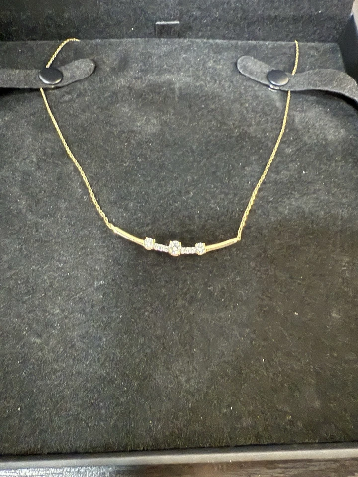 Memories Moments Magic Lab Grown Diamond Smile Necklace - Worn Once - Image 3 of 4