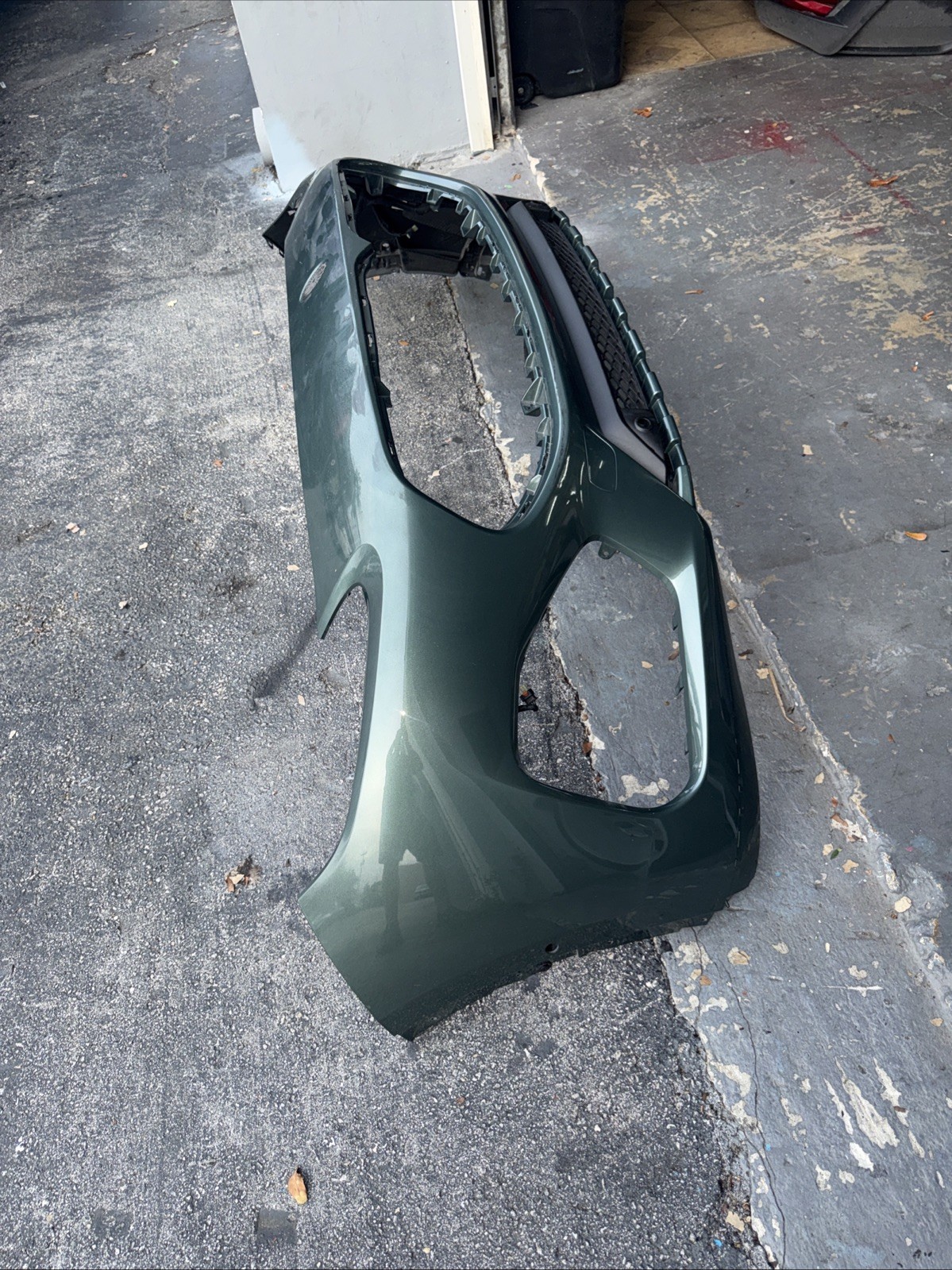 Maserati Grecale Folgore 2023-2026 Front Front bumper P/N 670157345