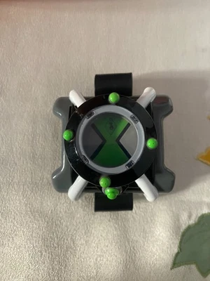 Montre Ben10 Omnitrix Playmates Jouet Français - Photo 1/4
