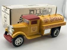 Ertl Scale Models Shell Tanker Bank #0477 American Classic