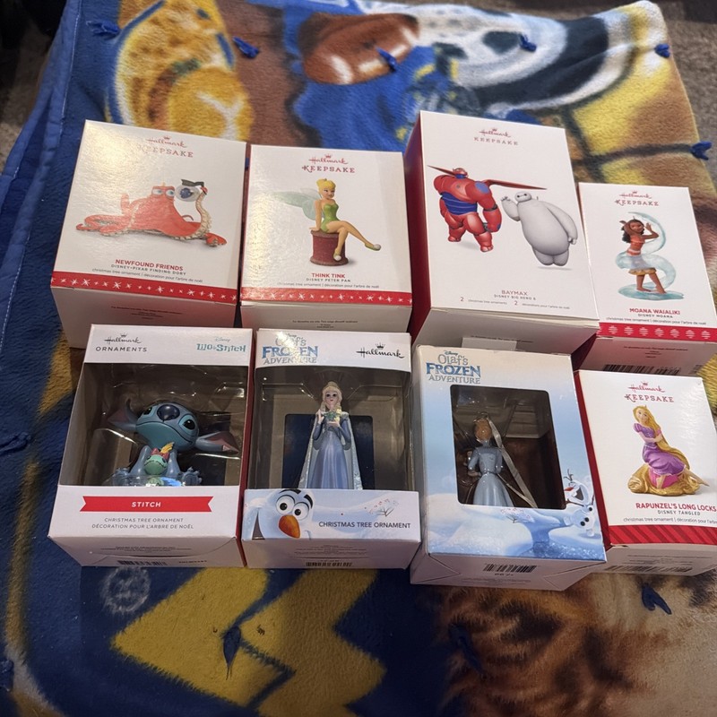 Lot of 8 Hallmark Disney Ornaments. Baymax. Frozen. Moana. Etc