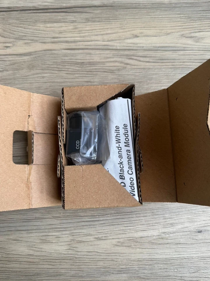 ONE SONY XC-ES30 camera NEW - Image 2 of 3