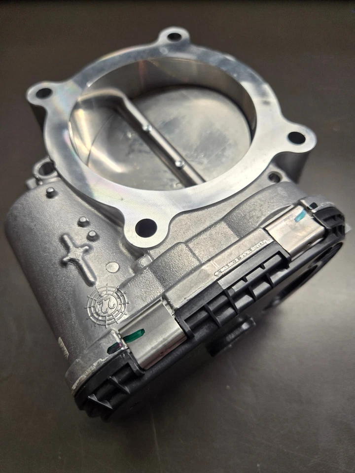 Оригинальный корпус дроссельной заслонки 5,0 л для Ford F-150 F-250 Mustang 2015-2017 годов выпуска FR3E-9F991-AA - Изображение 2 из 2