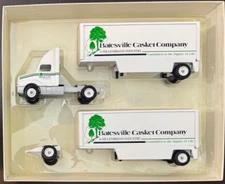 Batesville Casket Company Dropbed Doubles 1995 Winross Truck I83/S