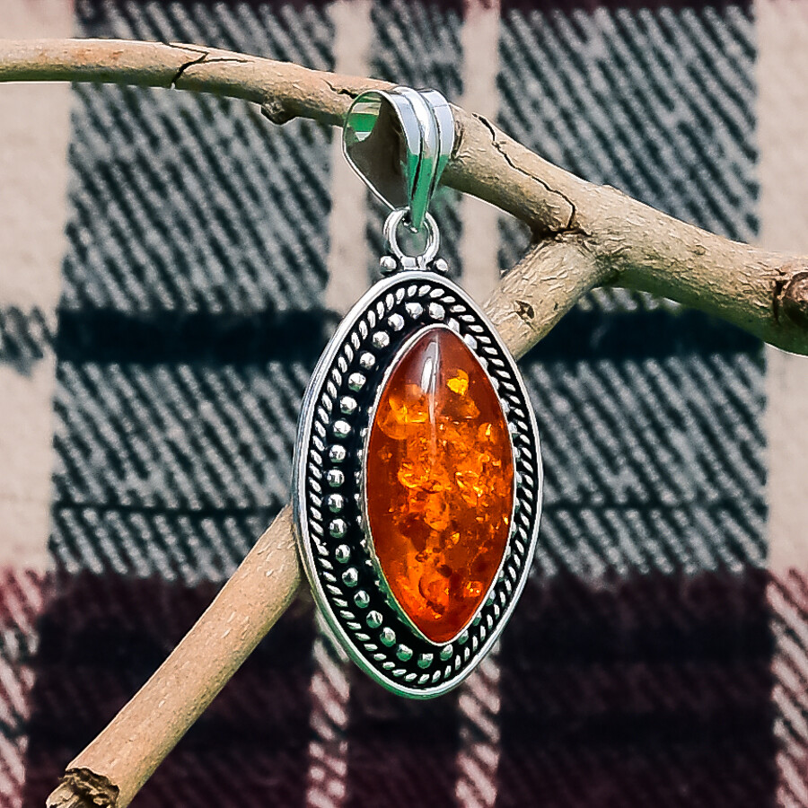 Fantástico Amarillo Báltico Ámbar Piedra Preciosa 925 Plata de Ley Mano Colgante
