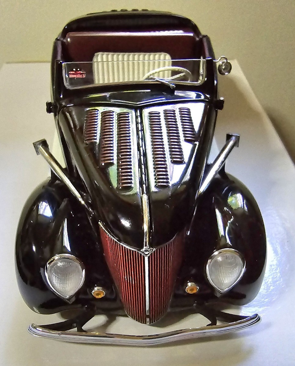 1936 FORD HOT ROD ダンバリーミント製1/24 未使用品 1936 FORD HOT ROD ダンバリーミント製1/24 未使用品 - メルカリ