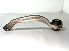 RIGHT/PASSENGER SIDE LOWER CONTROL ARM FR FITS 1996-2006 AUDI A4 25298