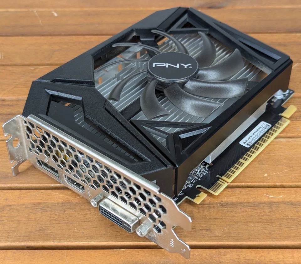 PNY NVIDIA GeForce GTX 1650 Super 4GB GDDR6 GPU Graphics Card PC Gaming - Image 2 of 4