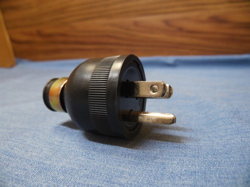 NEMA 20A 125V Straight Blade Male Replacement Plug Connector Rubber USA SHIP - Picture 5 of 11