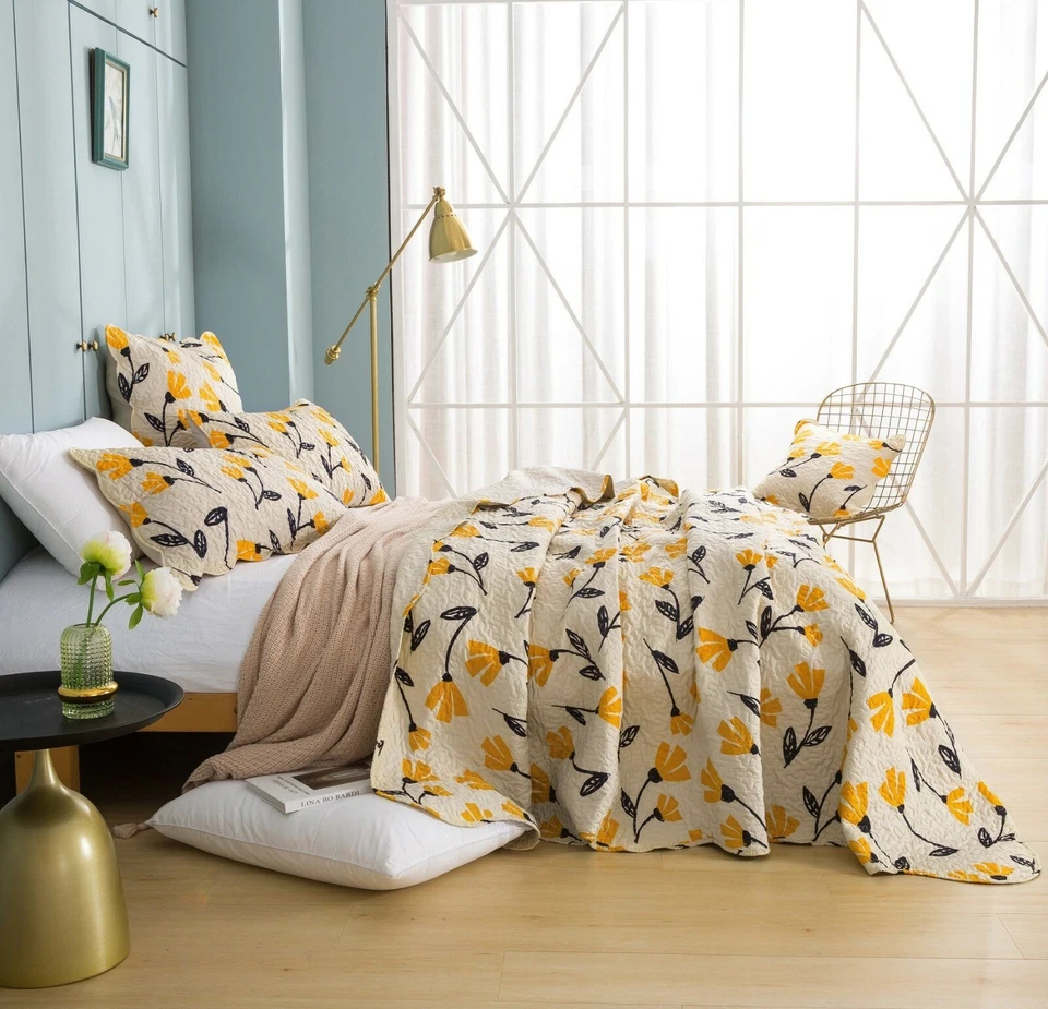 DaDa Bedding Yellow Fleur Golden Orange Tulips Floral Quilted Bedspread Set - Image 2 of 4