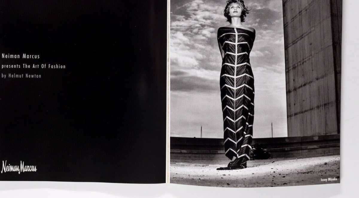 Kate Moss GLEN LUCHFORD Manhattan HARPER'S BAZAAR September 1994