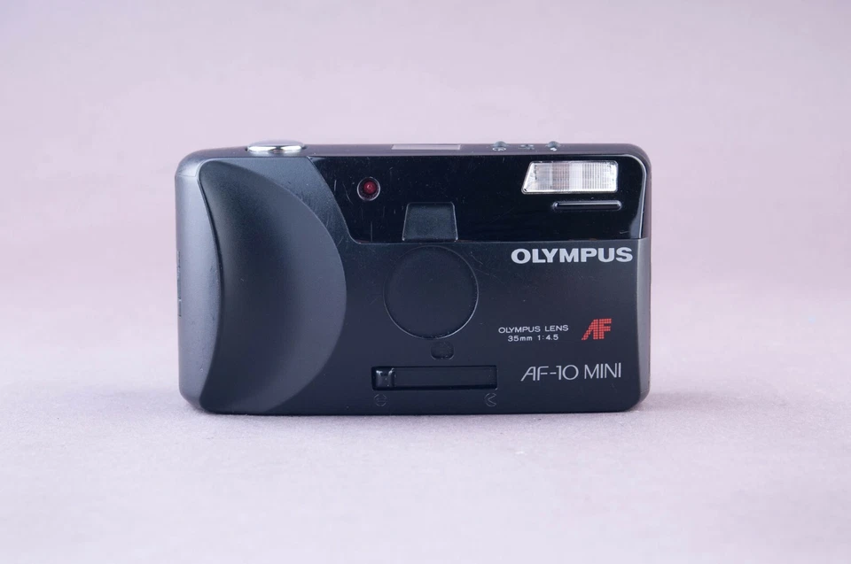 Olympus AF-10 Mini Point & Shoot Film Camera - Image 4 of 4