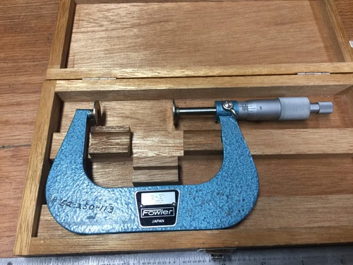 NSK JAPAN MADE DISC MICROMETER 2 - 3 "  .001 "