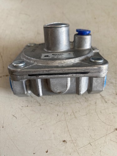 Maxitrol Gas Regulator RV48L 1/2 PSIG - Bild 2 von 5