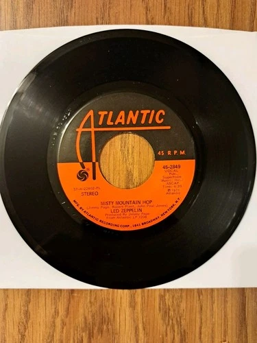 Led Zeppelin - Misty Mountain Hop / Black Dog  45 rpm Record
