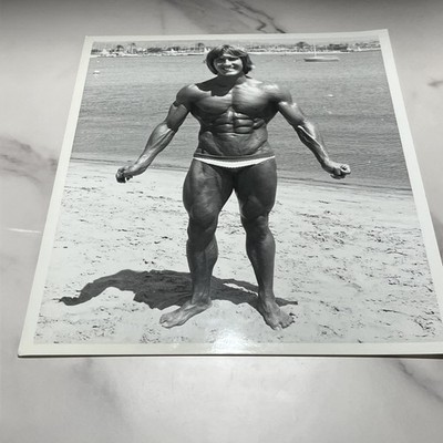 Vintage Large 8x10 Photo Bodybuilding Beefcake Flexing Muscles Beach California