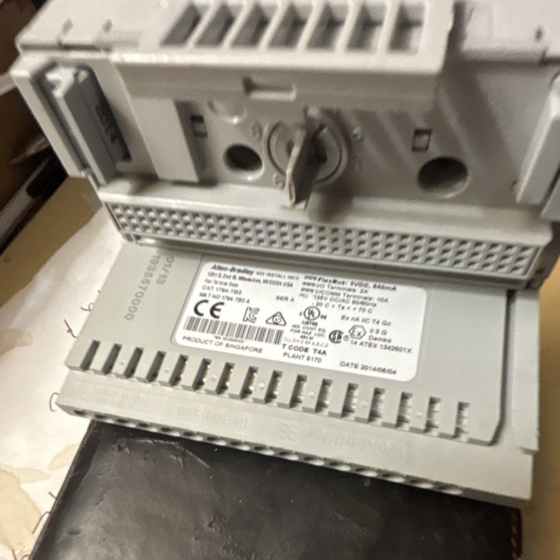 Allen-Bradley 1794-TB3 FlexLogix Terminal Module, MPN 1794-TB3