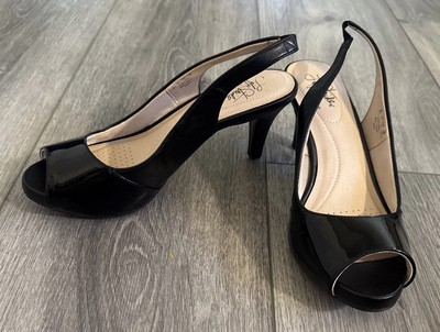 Women s Lifestride Soft System 9M Black Patent Leather Look High Heels 