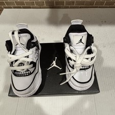 Jordan 4 Retro SE TD . White/Black-Volt. EUC. Sz 5C. DC4102 100