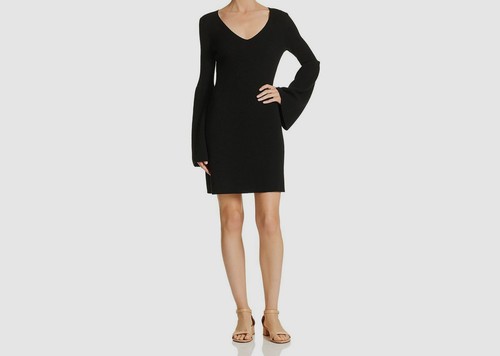 New $729 Theory Women's Black V-Neck 