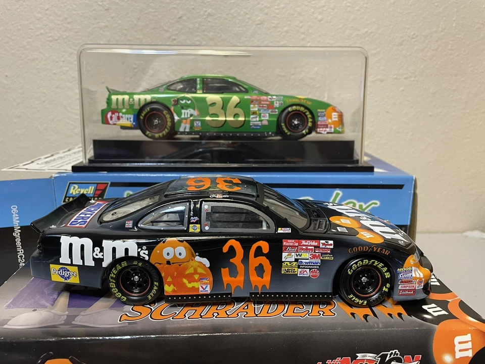 2000 Ken Schrader Green Revell & Halloween Action M&Ms 1/24 diecast - Image 3 of 4
