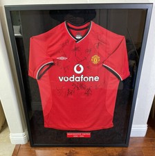2000-01 Manchester United Team Framed Autographed Signed Auto Vodafone Jersey