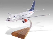 Boeing 737-700 SAS Braathens Desk Wood Airplane Model Small Scale 1/100